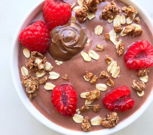 SMOOTHIE DE FRAMBUESA, CHOCOLATE Y MACA